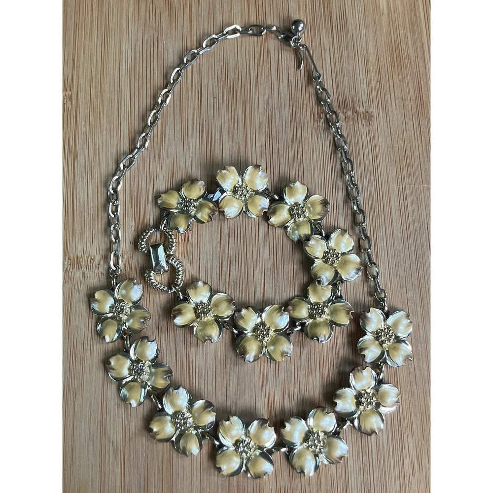 Vtg 50's Dogwood Gold Tone Collar/Choker‎ Necklace & Bracelet NC Flower Romantic
